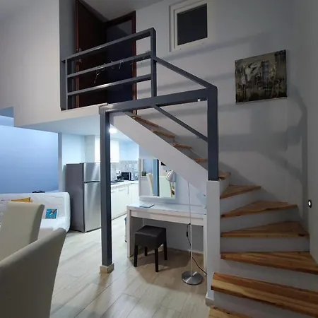 Apartment Marianna Neoi Poroi